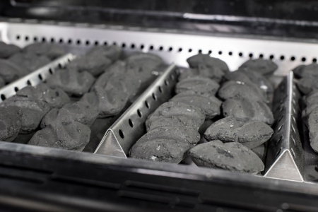 Гриль газово-угольный Char-Broil Gas2Coal Hybrid 3B