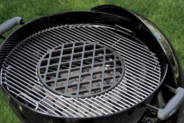 Чугунная решетка для жарки стейков Weber Gourmet BBQ System