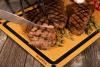 Двусторонняя разделочная доска Broil King